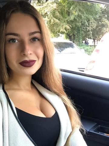 Ева